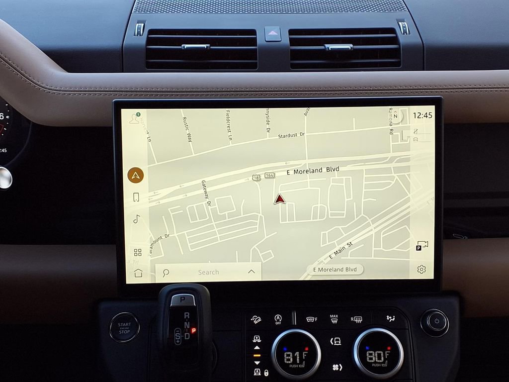 New 2026 Land Rover Defender 130 X-Dynamic SE AWD/4WD image 18