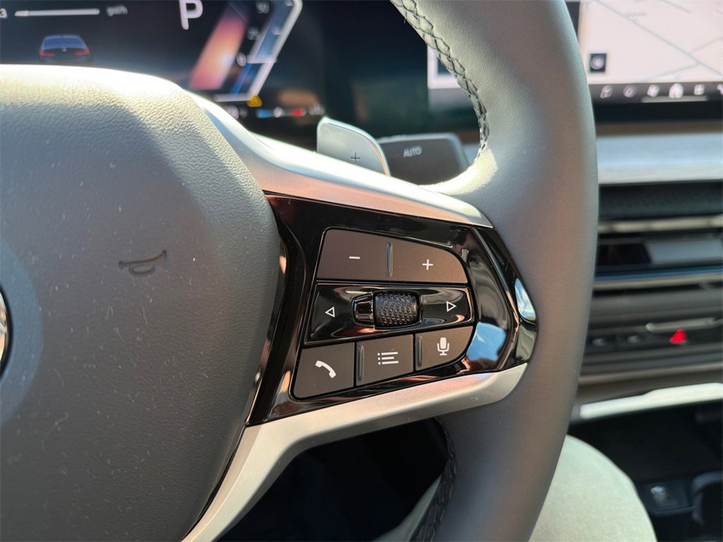 Certified 2025 BMW 330i xDrive Sedan w/ Premium Package image 31