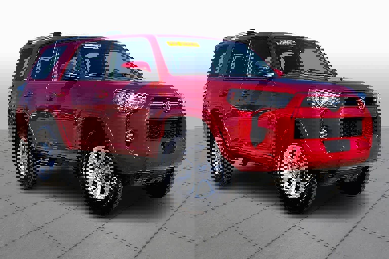 Used 2024 Toyota 4Runner SR5 image 2