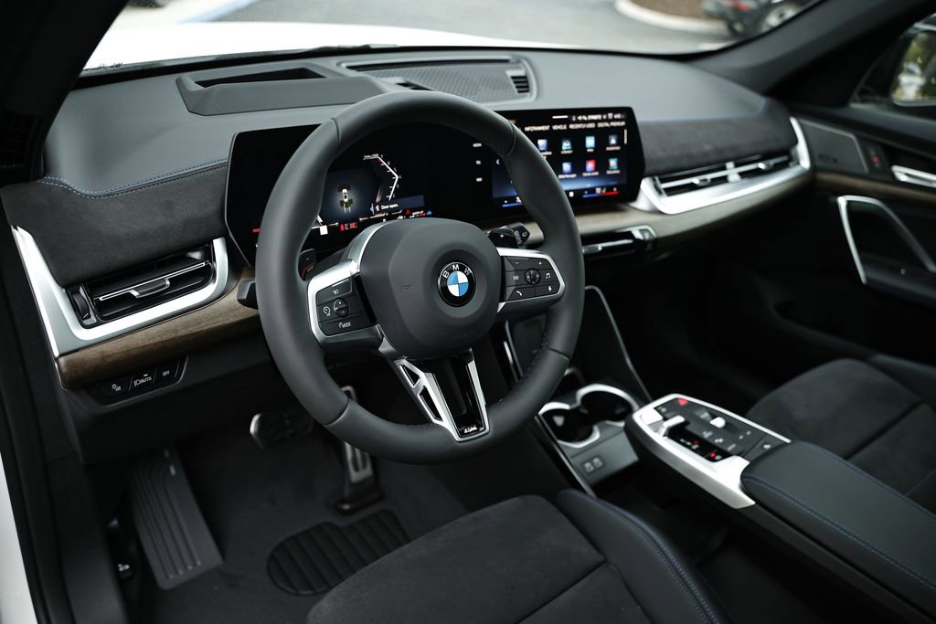 New 2026 BMW X1 xDrive28i w/ Technology Package AWD/4WD image 18