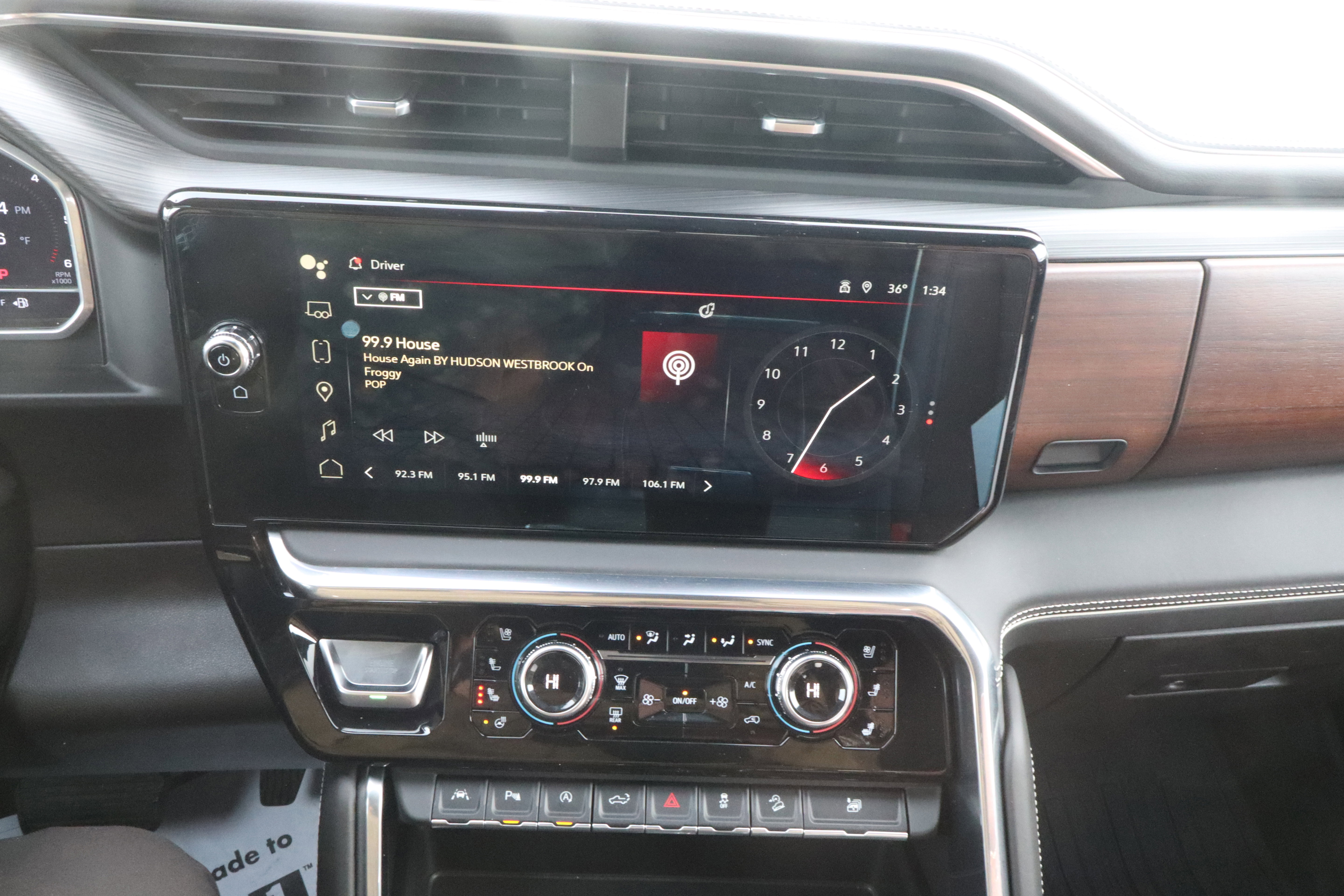 Certified 2024 GMC Sierra 1500 Denali Ultimate image 14