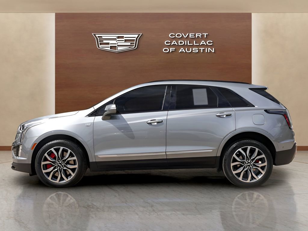 Certified 2023 Cadillac XT5 Sportv w/ Technology Package image 2