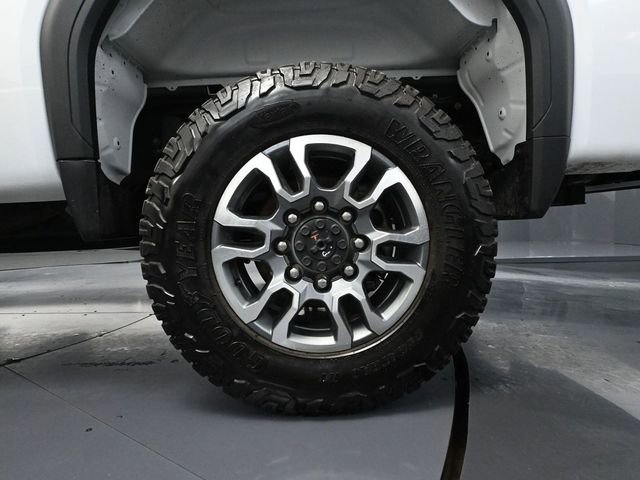 Used 2024 GMC Sierra 3500 SLE w/ SLE Convenience Package image 16