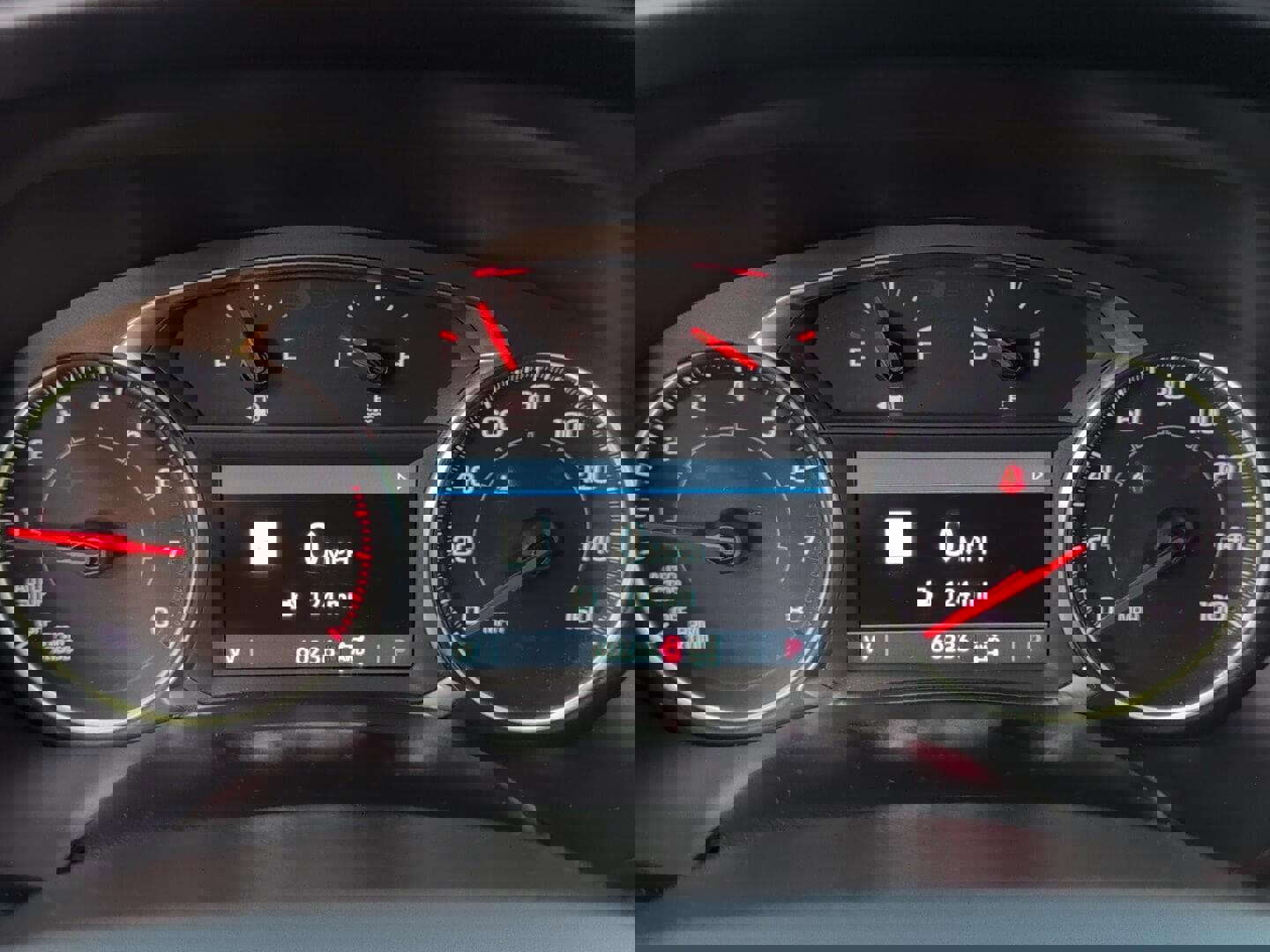 Used 2023 GMC Acadia SLT image 26