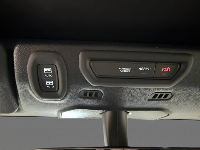 Used 2021 Jeep Wrangler Unlimited Sahara AWD/4WD image 17