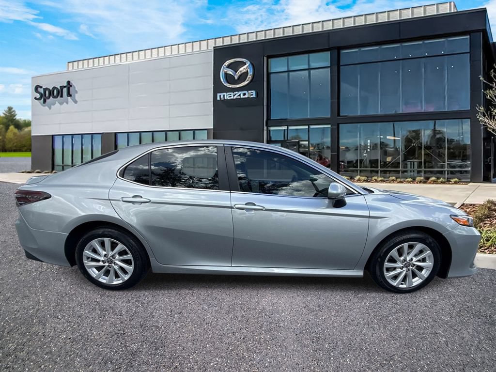 Used 2023 Toyota Camry LE FWD image 2