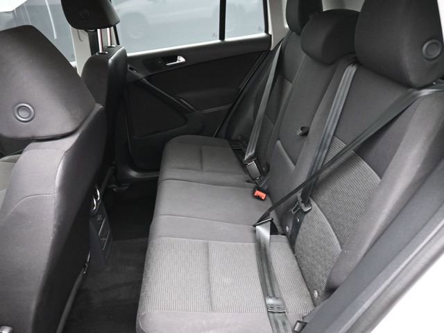 Used 2018 Volkswagen Tiguan Limited image 17