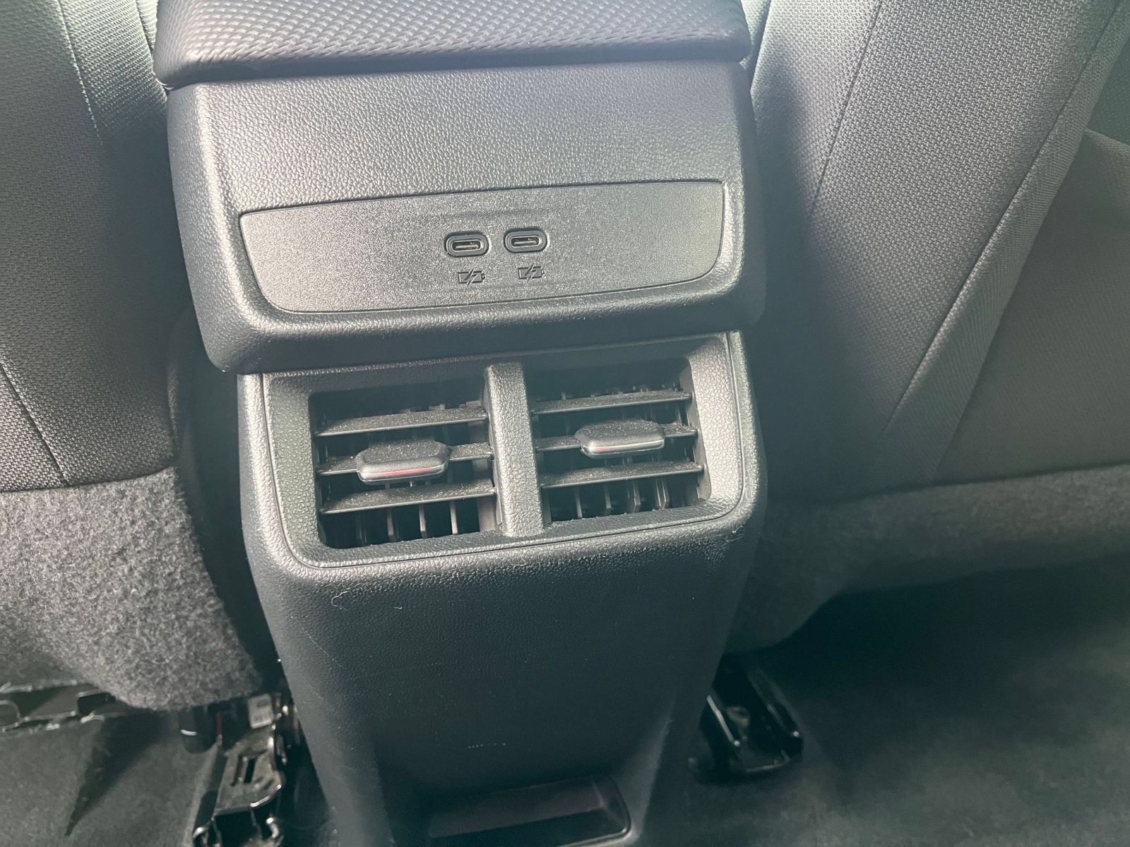 Used 2025 Chevrolet Equinox LT FWD image 22