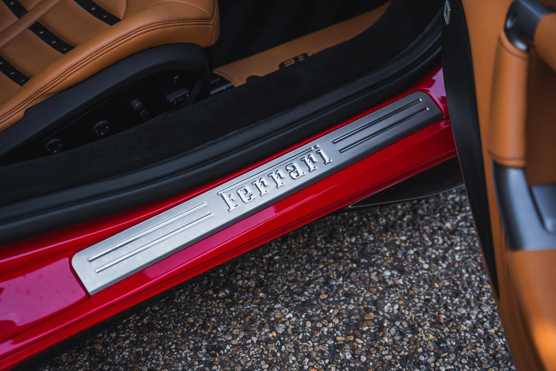 Used 2021 Ferrari F8 Tributo RWD image 51