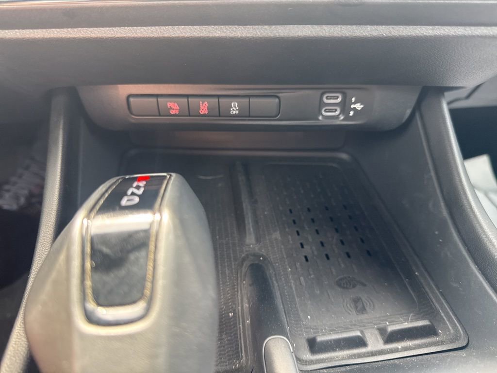 Used 2024 Dodge Charger R/T w/ Plus Group image 11