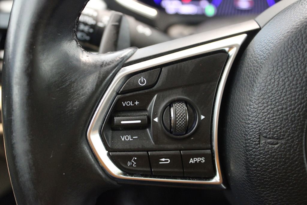 Used 2023 Acura MDX SH-AWD image 22