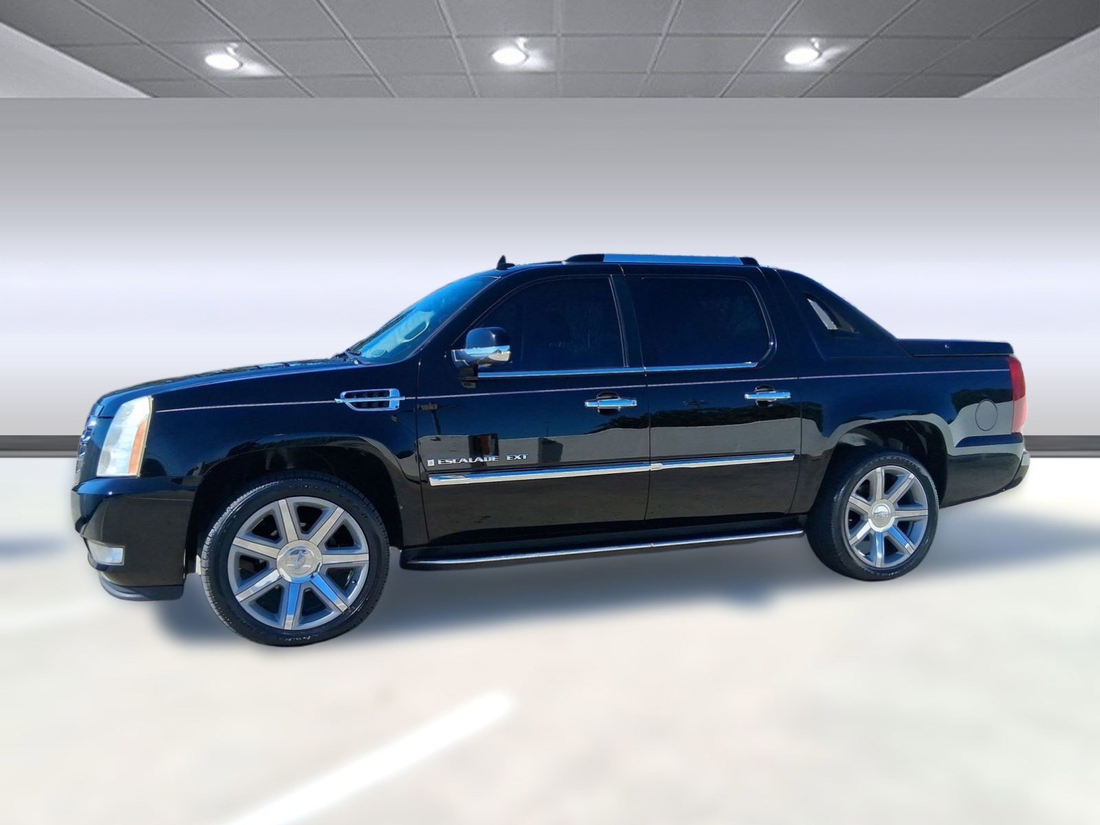 Used 2008 Cadillac Escalade EXT image 2
