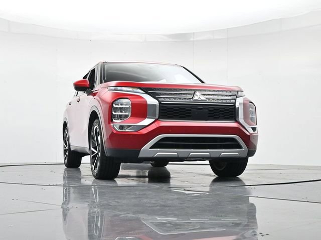 Used 2024 Mitsubishi Outlander SE image 38