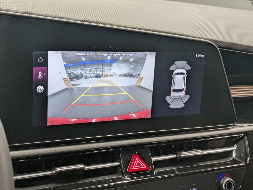 Certified 2023 Kia Niro SX Touring FWD image 14