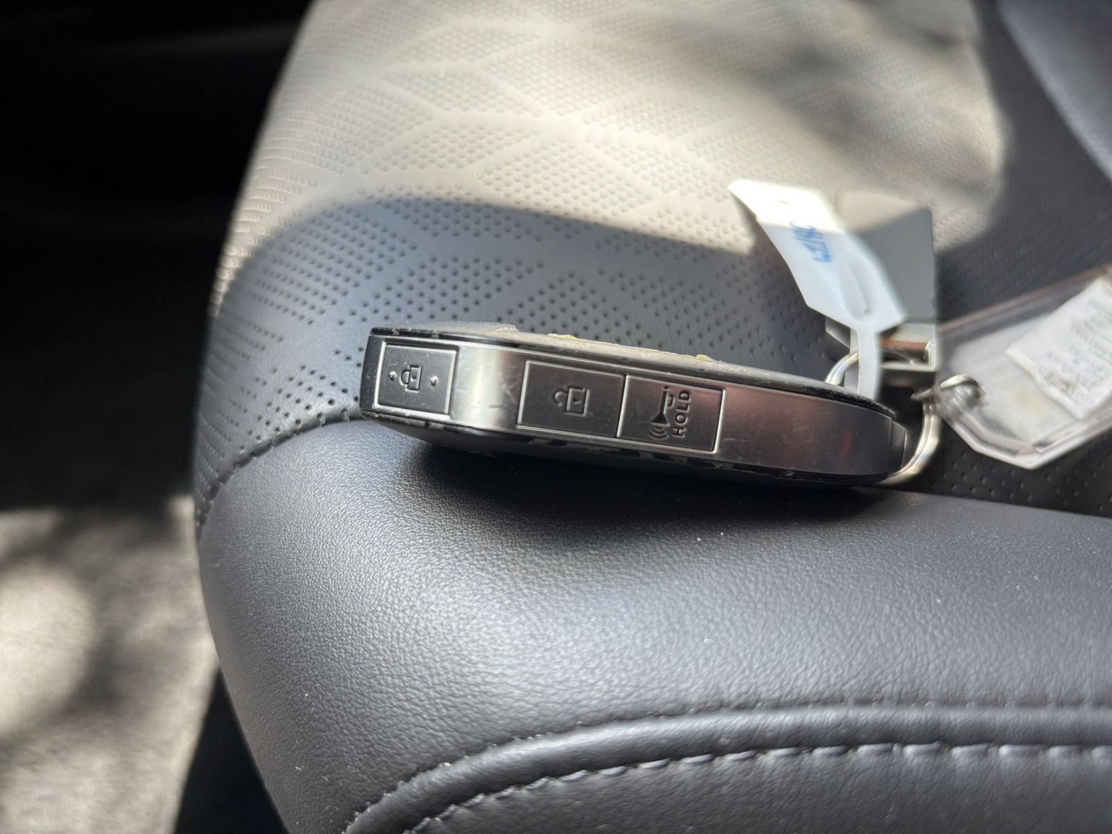 Used 2026 Kia Carnival FWD image 21