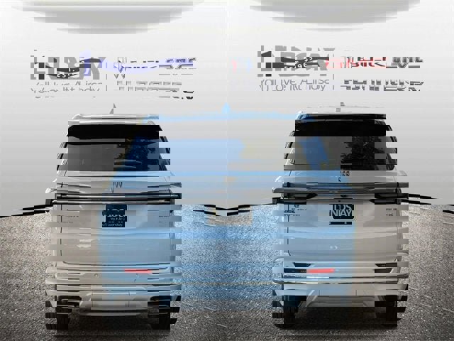 New 2026 Buick Enclave Avenir w/ Super Cruise Package image 3