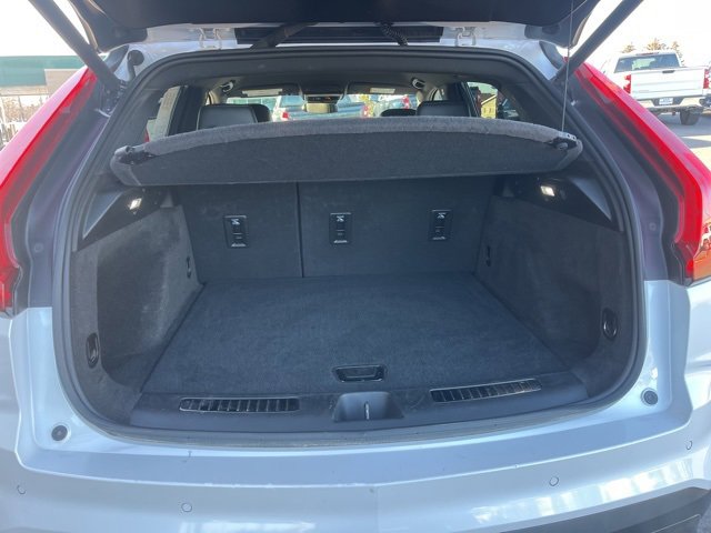 Used 2024 Cadillac XT4 Premium Luxury image 36