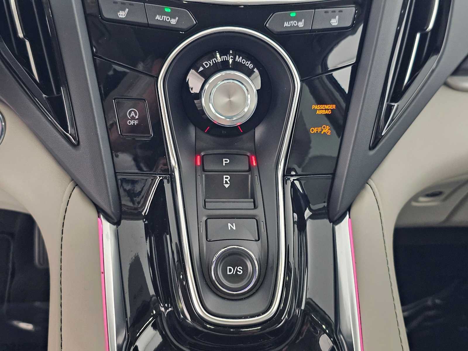 Used 2025 Acura RDX SH-AWD w/ Technology Package image 30