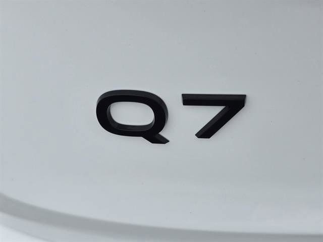 New 2025 Audi Q7 3.0T Prestige image 31