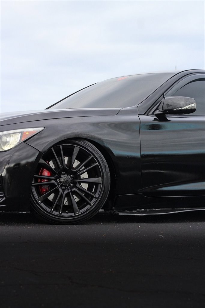 Used 2014 INFINITI Q50 Sport w/ Deluxe Touring Package image 9