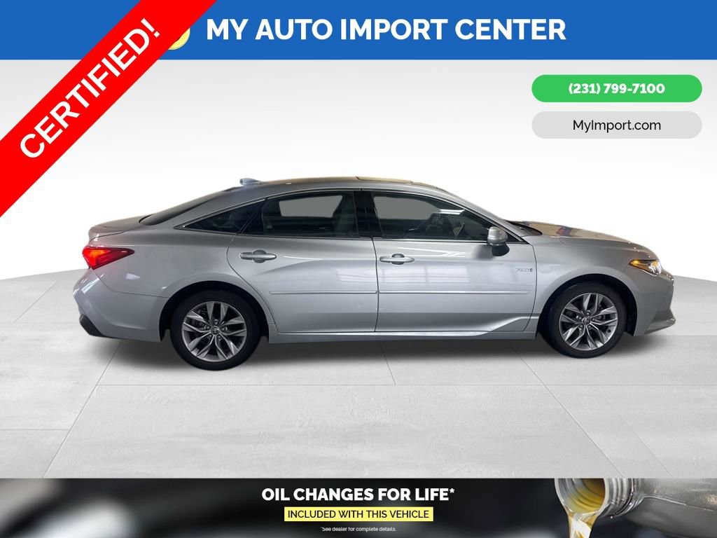 Certified 2021 Toyota Avalon XLE w/ Moonroof Package image 8
