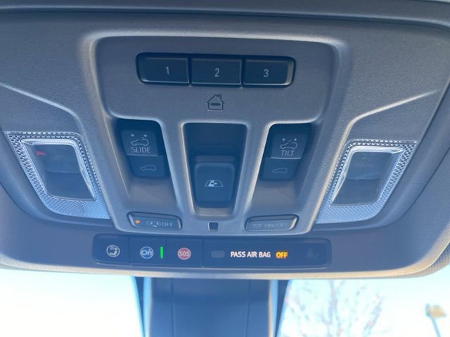 Used 2022 Chevrolet Silverado 2500 LTZ w/ LTZ Plus Package image 45