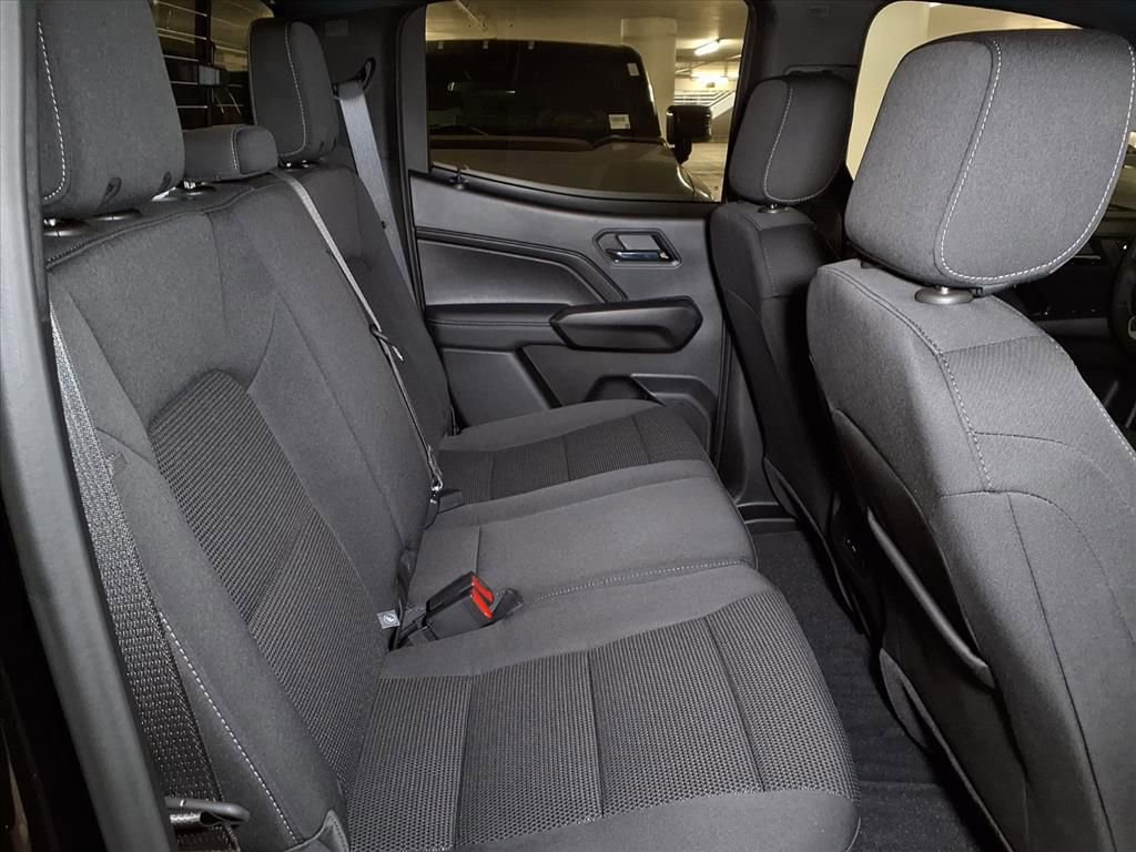 New 2026 GMC Canyon Elevation w/ Convenience Package image 7