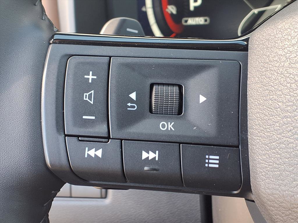 Certified 2025 Nissan Rogue Platinum w/ Platinum Premium Package image 23