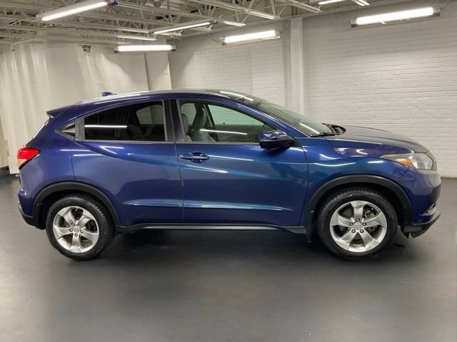 Certified 2017 Honda HR-V EX-L image 6