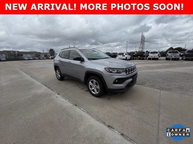Used 2024 Jeep Compass Latitude image 5