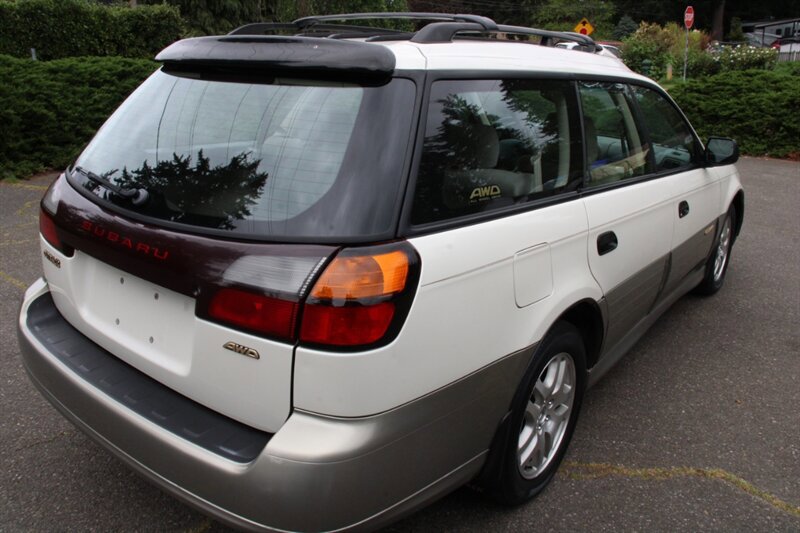 Used 2002 Subaru Outback Wagon AWD/4WD image 3