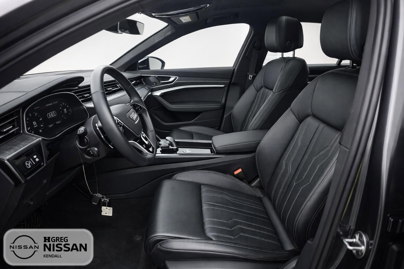 Used 2019 Audi e-tron Prestige AWD/4WD image 7