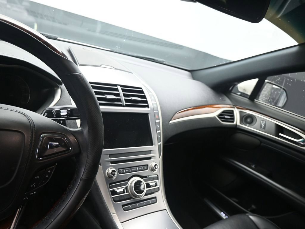 Used 2019 Lincoln MKZ Reserve image 5