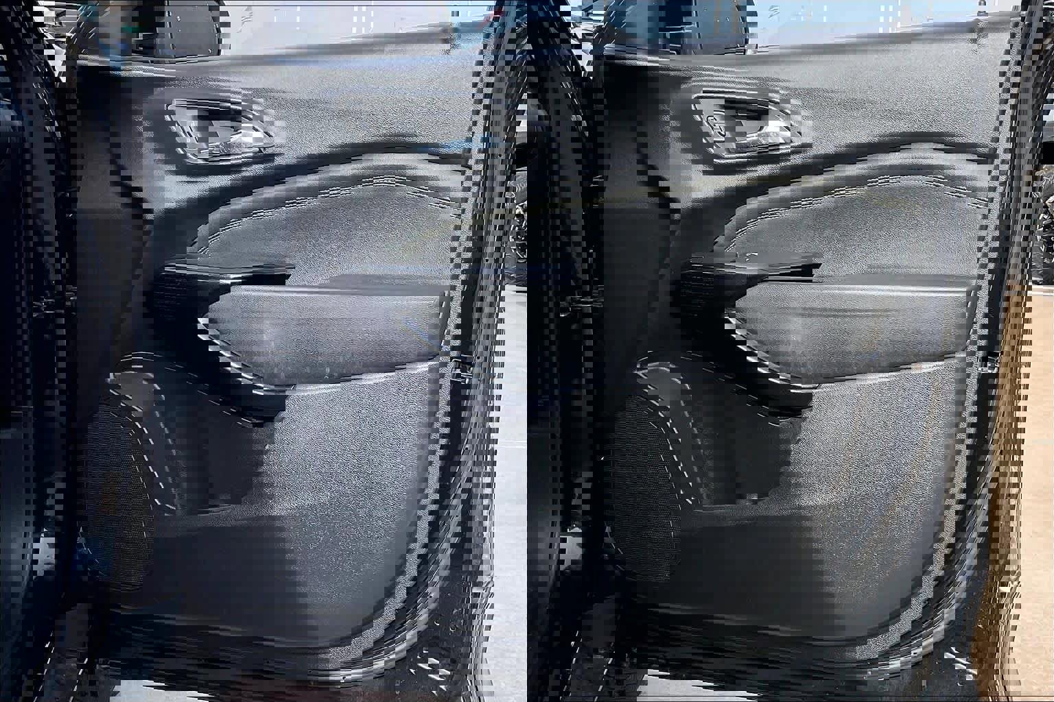 Certified 2024 Chevrolet Trax ACTIV w/ Sunroof Package image 23