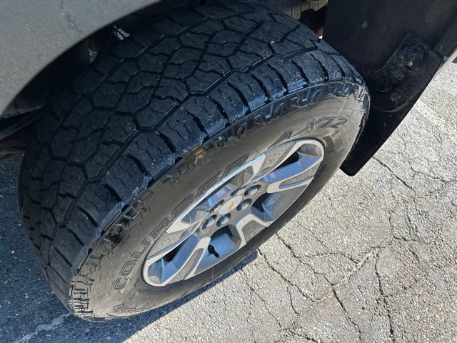 Used 2017 Chevrolet Colorado Z71 AWD/4WD image 18