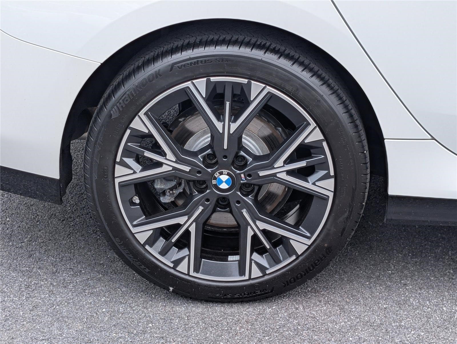 Used 2025 BMW 228i xDrive w/ Premium Package AWD/4WD image 10