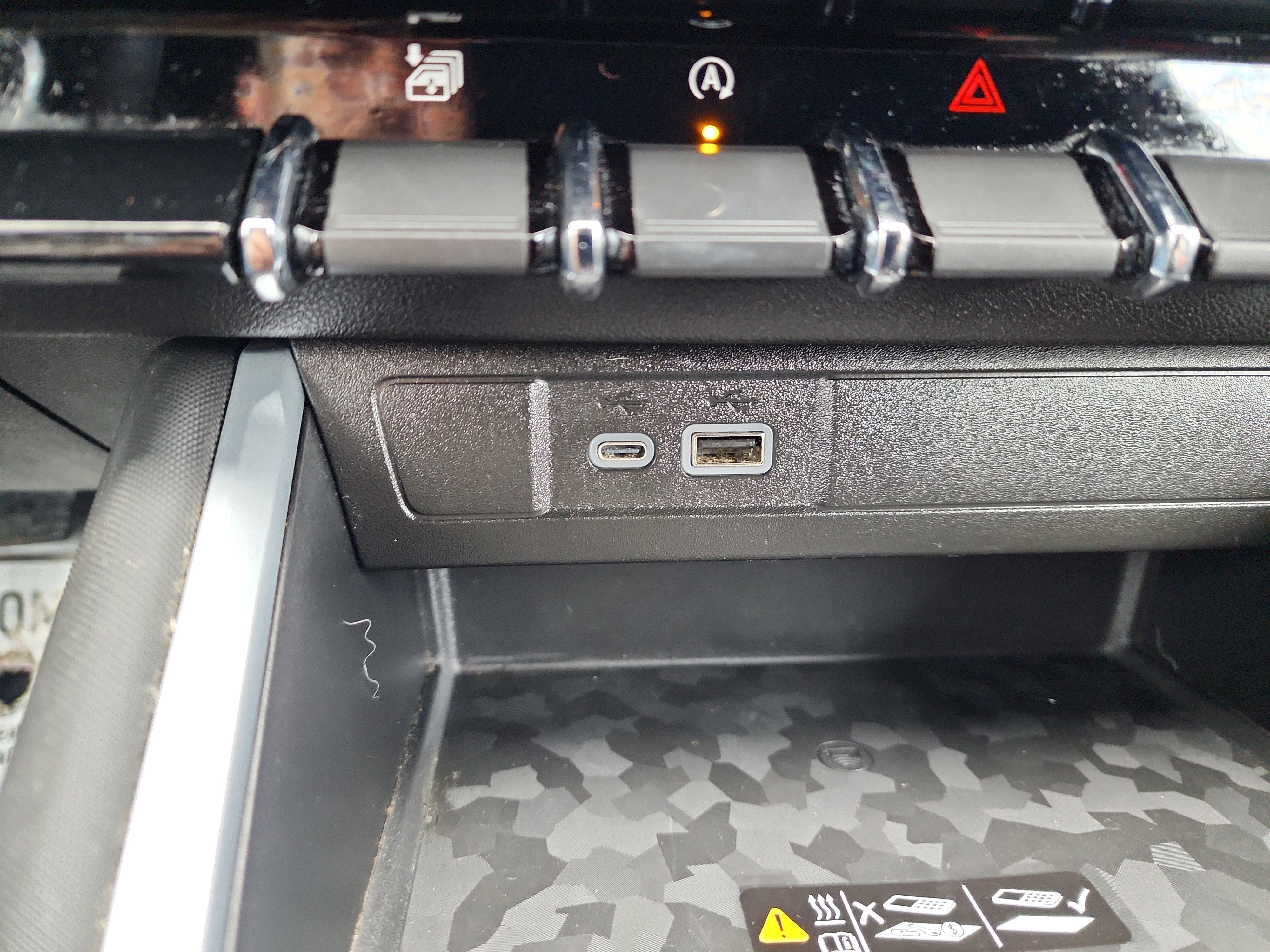 Certified 2024 Chevrolet Colorado Z71 w/ Z71 Convenience Package 2 image 14