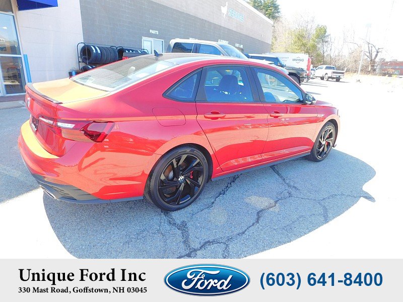 Used 2024 Volkswagen Jetta GLI Autobahn FWD image 8