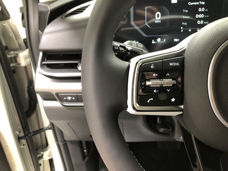 New 2026 Kia Carnival SX Prestige image 26