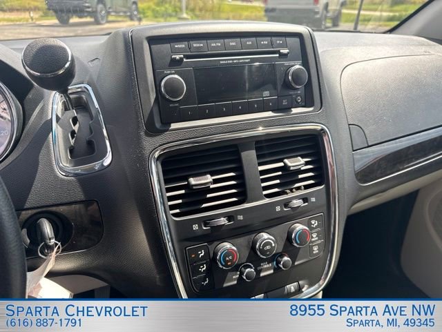 Used 2013 Dodge Grand Caravan SE FWD image 21