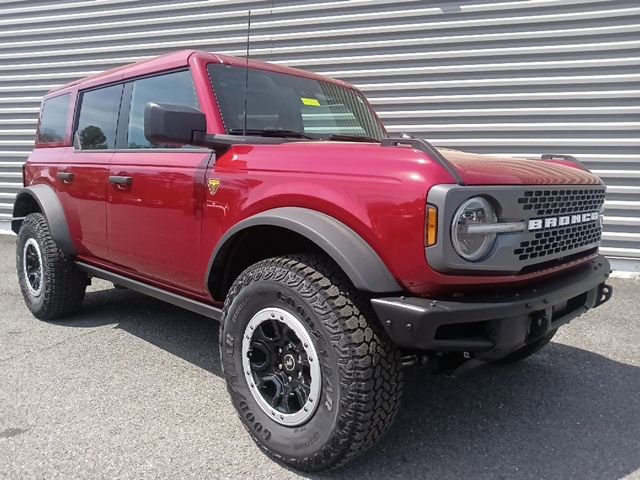 New 2025 Ford Bronco Badlands w/ Sasquatch Package image 1