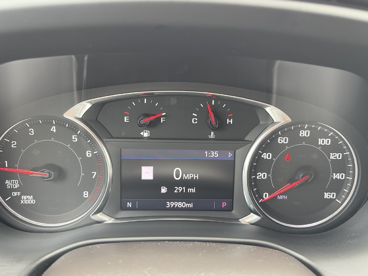 Used 2023 GMC Acadia SLT FWD image 8