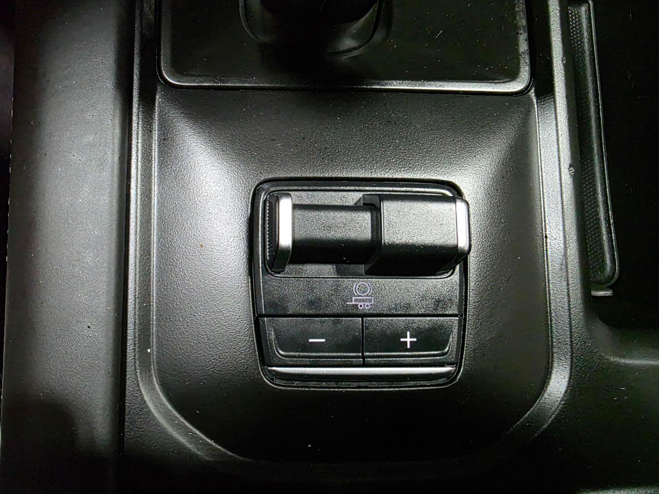 Used 2024 GMC Sierra 1500 AT4X AWD/4WD image 41