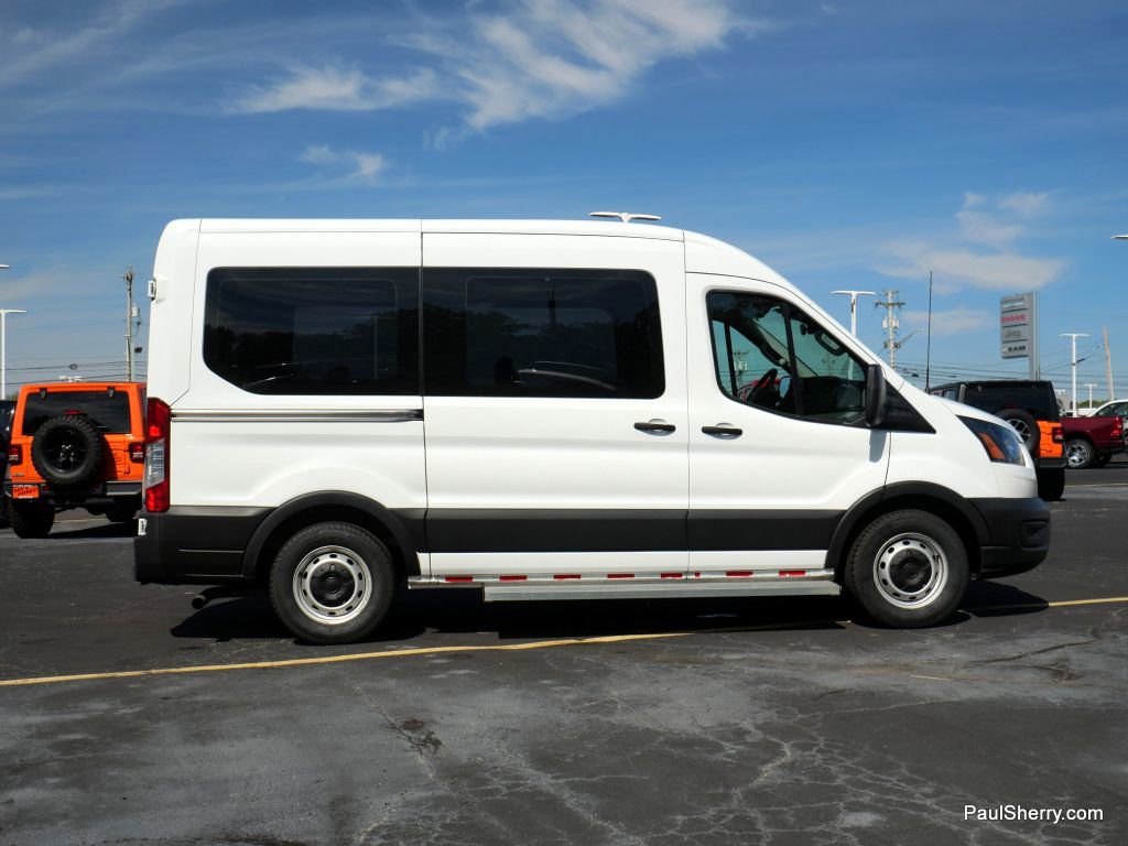 Used 2020 Ford Transit 150 XL image 30