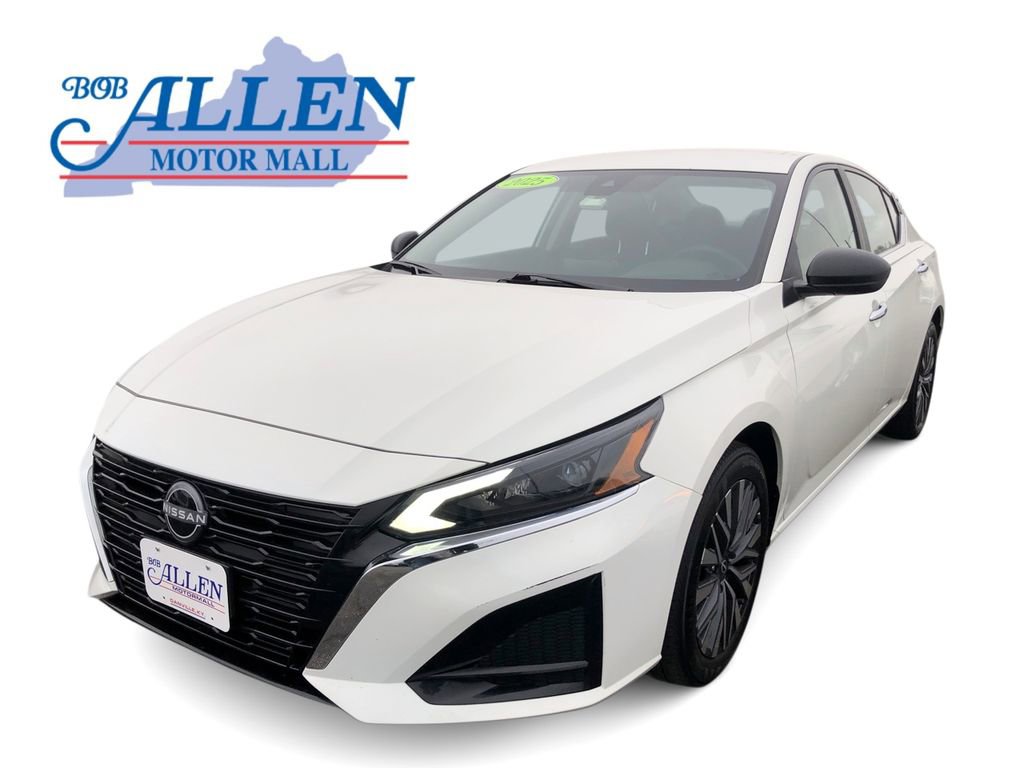 Used 2025 Nissan Altima 2.5 SV AWD/4WD image 1