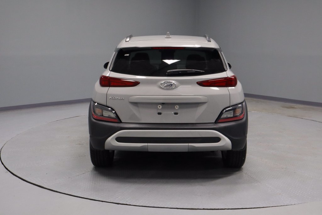 Used 2022 Hyundai Kona SEL FWD image 9