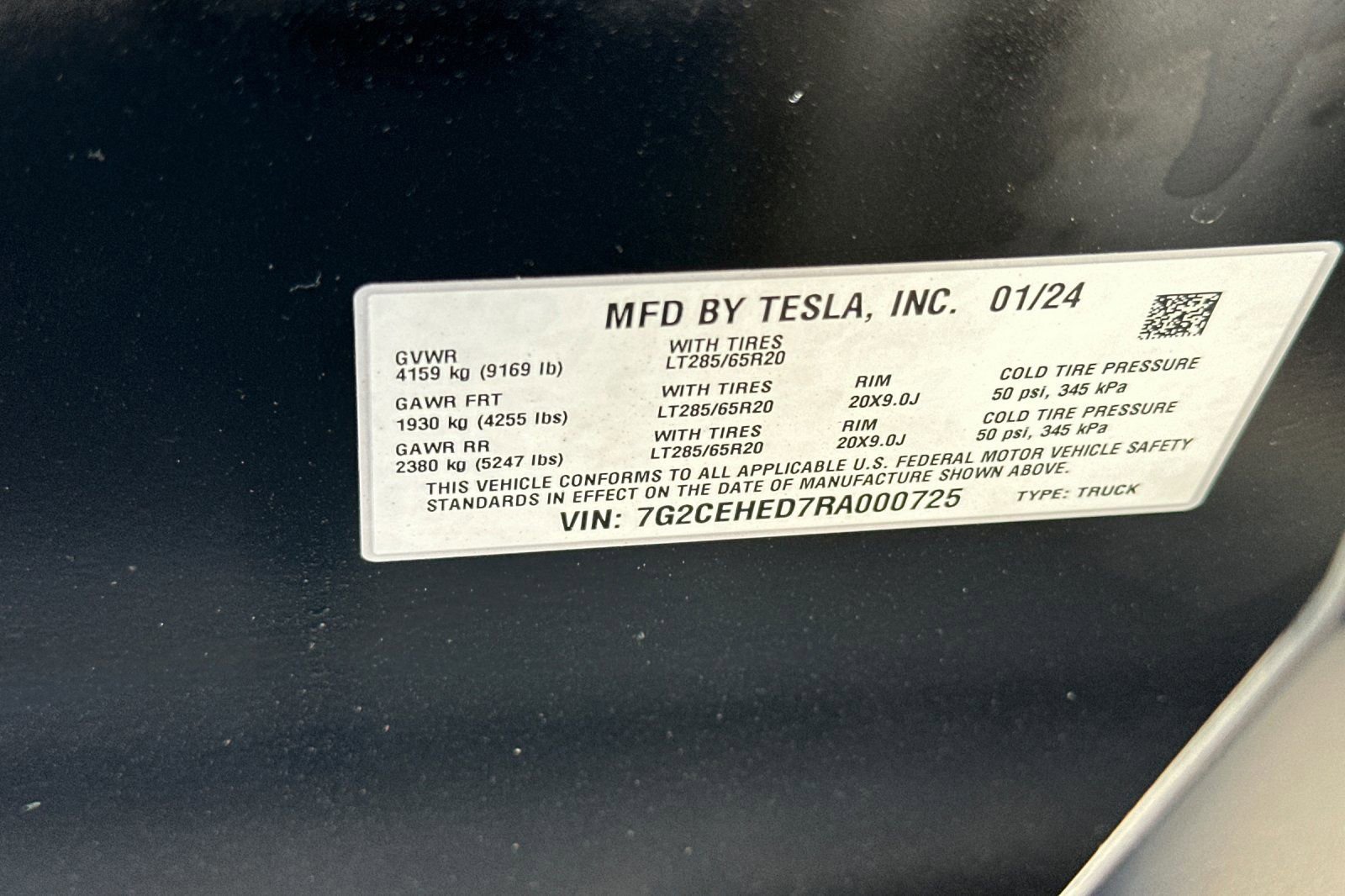 Used 2024 Tesla Cybertruck AWD Crew Cab image 29