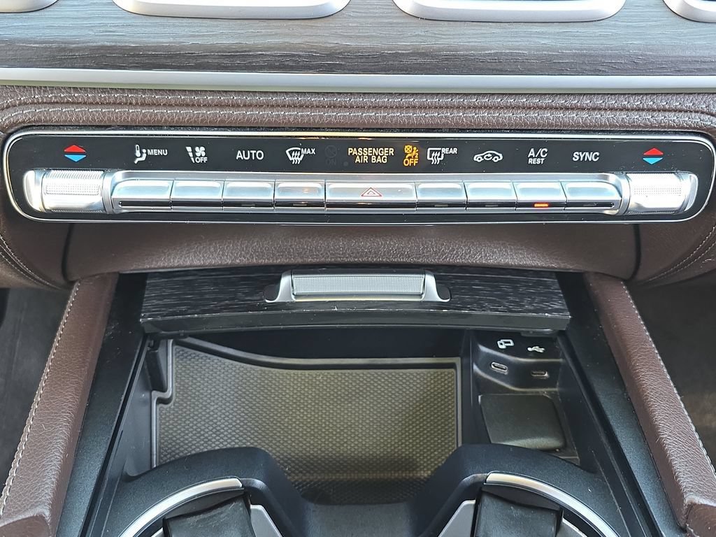 Used 2022 Mercedes-Benz GLS 450 4MATIC image 29