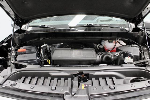 Used 2025 Chevrolet Silverado 1500 High Country w/ Technology Package image 18