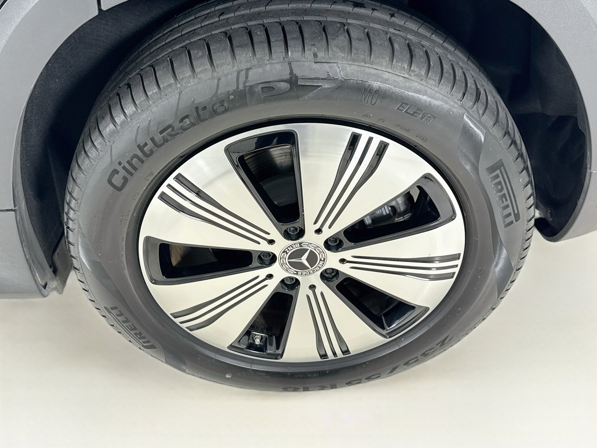 Certified 2024 Mercedes-Benz EQB 250+ image 33